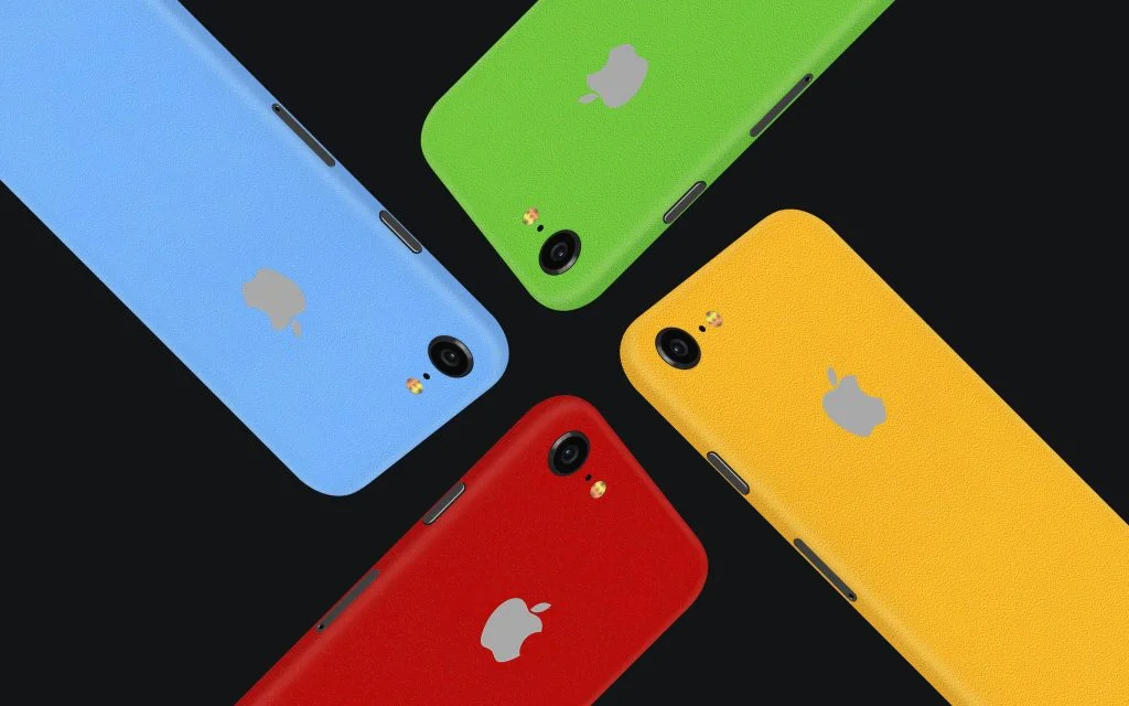 Скинны природные цвета на iPhone SE 2022