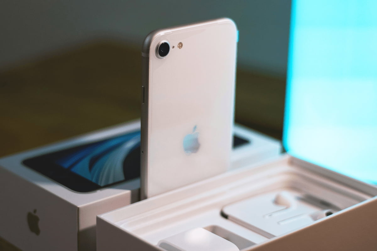 Почему проверка активации iPhone важна даже без гарантии?